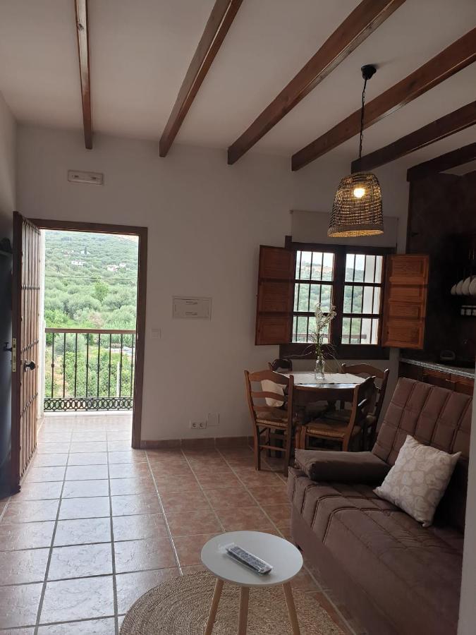 Los Baños de Vilo Apartamentos Vilo, Axarquia Rural מראה חיצוני תמונה